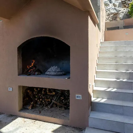 2 Bedroom Awesome In Ploce (Dubrovnik-Neretva)