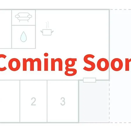 2 Bedroom Stunning In דירה פלוצ'ה